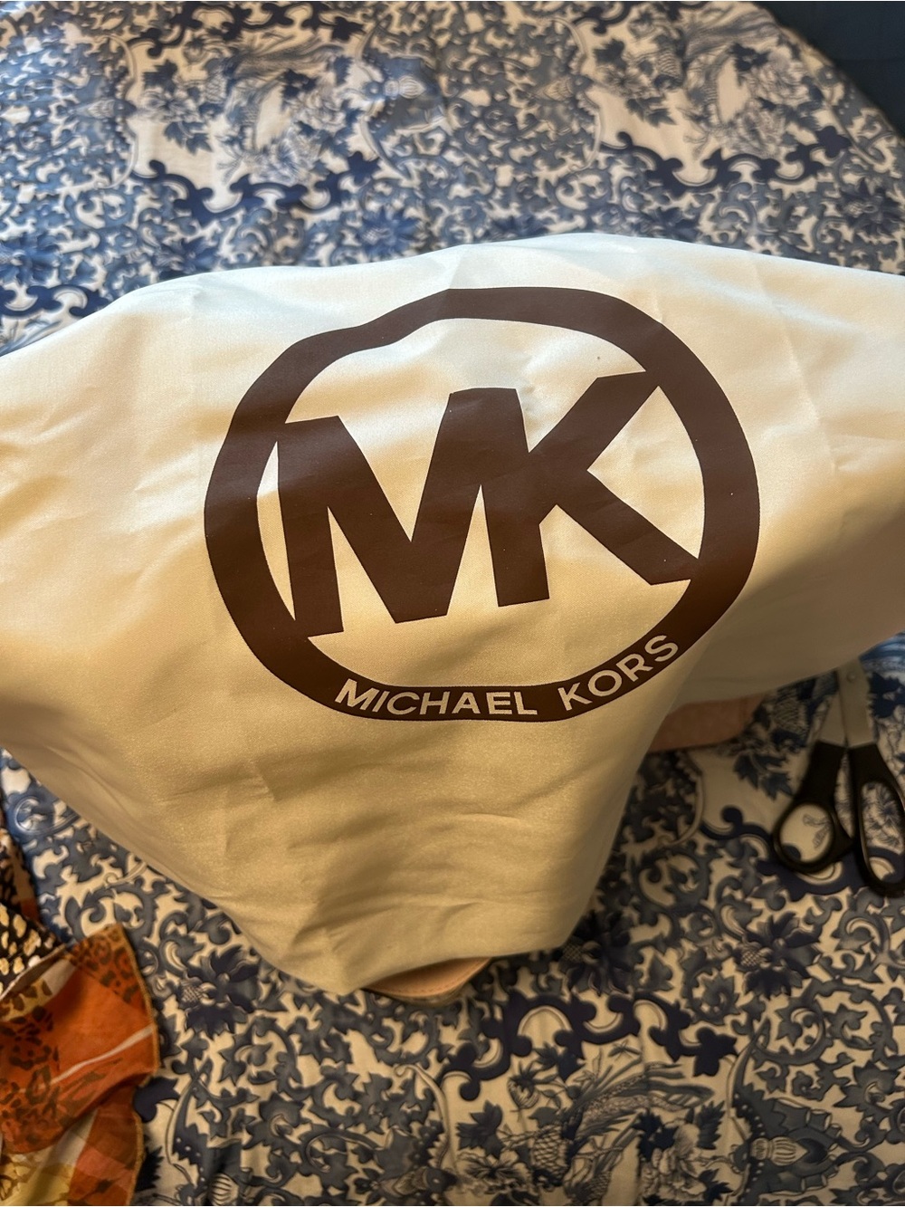 Michael Kors Blush Pink Logo Tote with MK Charm - Picture 8 of 10